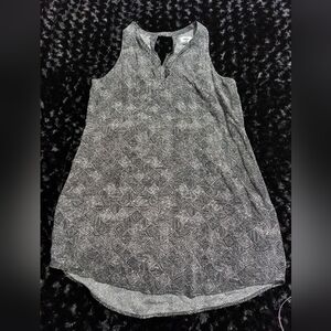 Old Navy Sleeveless Dress